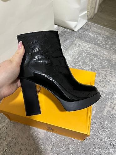 Ботинки, 37, 37.5, 38, Б/у, цвет - Черный, Самовывоз, Платная доставка