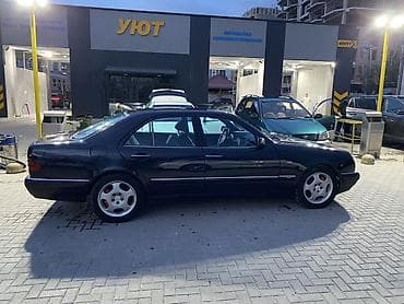 классика мото: Mercedes-Benz E-Class: 1998 г., 3.2 л, Автомат, Бензин, Седан — 4