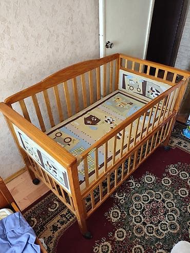 топчаны деревянные: Детская деревянная кроватка на колесиках. + стульчик для кормления в — 8