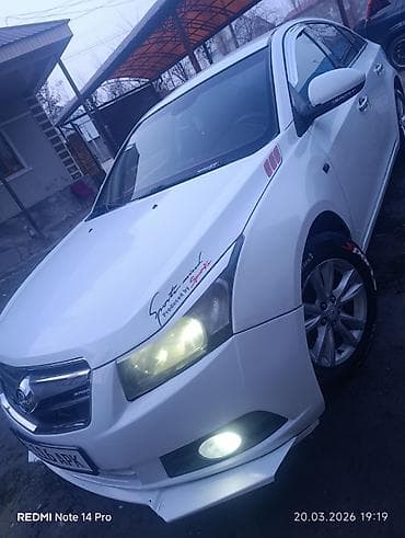 Chevrolet Cruze: 2012 г., 1.6 л, Ручные, Бензин, Седан