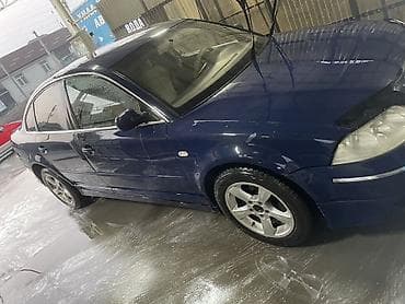 косить: Volkswagen Passat: 2003 г., 2 л, Бензин, Седан — 4