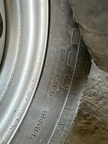 e60 m5: Колеса в сборе 235 / 65 / R 16, Всесезонная, Б/у, Комплект, Легкий коммерческий транспорт (C/LT), Железные, отверстий - 6 — 4