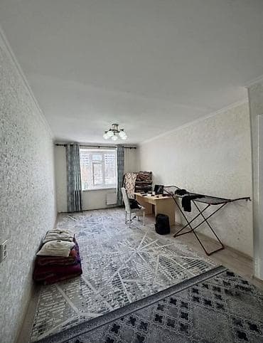 Недвижимость: 1 комната, 38 м², Малосемейка, 3 этаж, Евроремонт — 1
