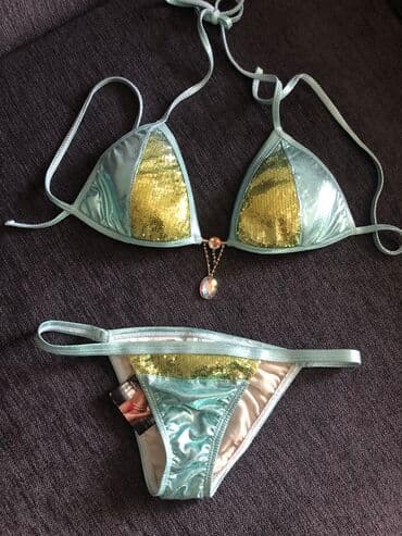 Новый очень красивый купальник с палетками ( с США)