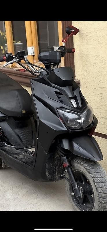 скутер 110 кубов: Тип скутера 50 куб. см, Бензин, Б/у — 1