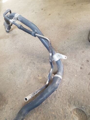 газовое оборудование на машину: Горловина бензобака, в идеальном состоянии, авто неизвестно. Toyota — 2