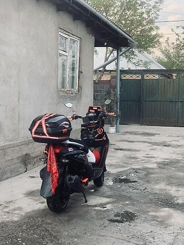 motul: Тип скутера 150 куб. см, Бензин, Б/у — 4