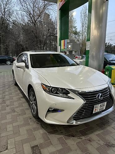 30000: Lexus ES: 2017 г., 2.5 л, Вариатор, Гибрид, Седан — 10