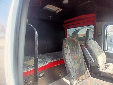 Коммерческий транспорт: Легкий грузовик, Volkswagen — 6