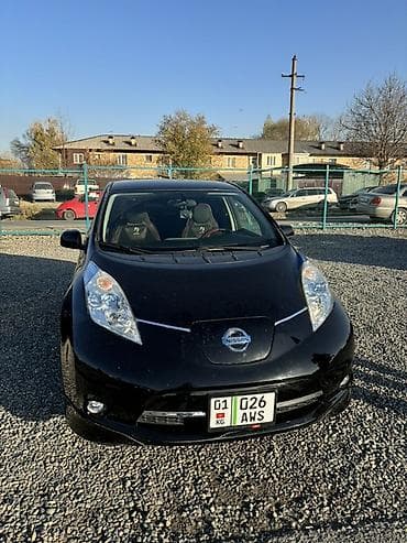 Nissan Leaf: 2015 г., Электромобиль, Хэтчбэк