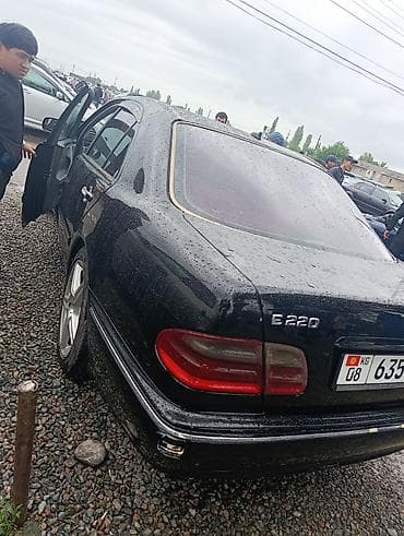 gray f15: Mercedes-Benz E-класс AMG: 2002 г., 2.2 л, Автомат, Дизель, Седан — 6