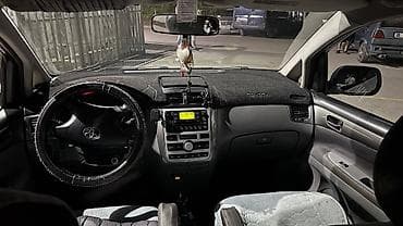 Toyota Avensis Verso: 2002 г., 2 л, Механика, Дизель, Минивэн — 7