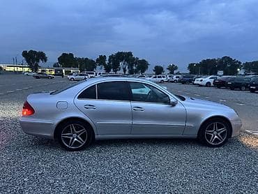 Mercedes-Benz E-Class: 2003 г., 2.6 л, Автомат, Бензин, Седан