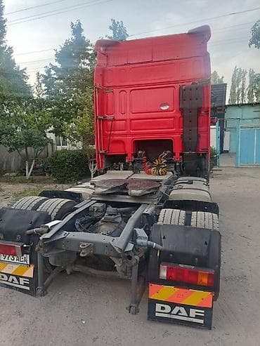 bbs 4 100: Тягач, DAF, 2002 г., Шторный — 3