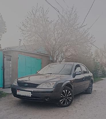 Ford Mondeo: 2002 г., 1.8 л, Ручные, Бензин, Седан