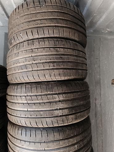 Унаа: Шиналар 235 / 35 / R 19, Жай, Колдонулган, Комплект, Жеңил унаалар, Michelin — 2