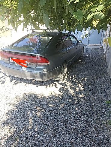 Mazda 626: 1992 г., 1.8 л, Механика, Бензин, Лифтбек — 2