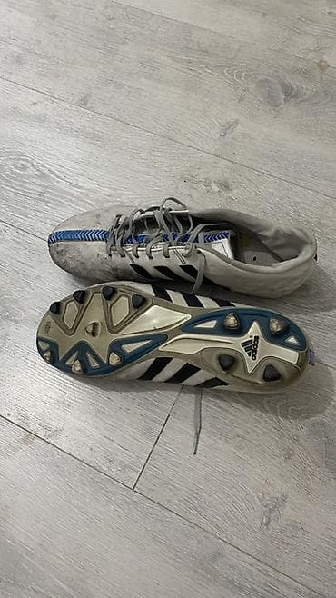 адидас x: Футбольные бутсы Adidas (модель с тремя чёрными полосами), цвет белый — 2