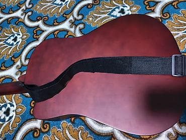 акардион бишкек: Гитара сатылат почти жаңы размер 38 баасы 2800сом кеми бар гитара ошто — 2