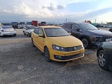 r15 185: Volkswagen Polo: 2018 г., Бензин, Седан — 1