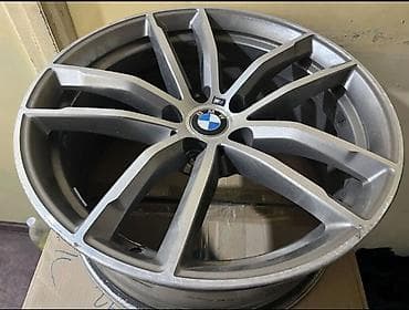 Литые Диски R 18 BMW, Комплект, отверстий - 5 at lalafo.kg Литые Диски R 18 BMW, Комплект, отверстий - 5