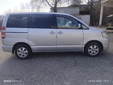 Продажа авто: Toyota Noah: 2003 г., 2 л, Автомат, Бензин, Минивэн — 3