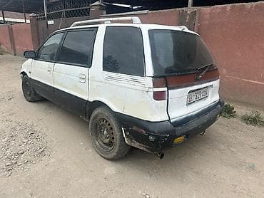 матор для скутера: Mitsubishi Space Wagon: 1992 г., 2 л, Механика, Бензин, Минивэн — 3