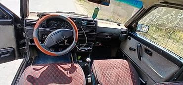 бишкек моска: Volkswagen Jetta: 1991 г., 1.8 л, Кол менен иштөөчү, Бензин, Седан — 6