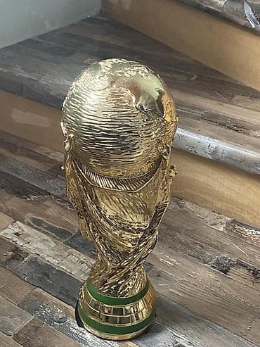 химия для краски: Кубок в стиле трофея чемпионата мира по футболу - Материал — 1