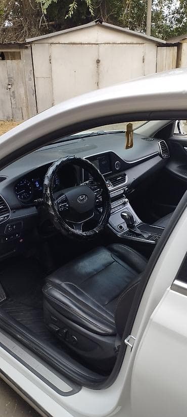 step rf3: Hyundai Grandeur: 2017 г., 3 л, Автомат, Газ, Седан — 3