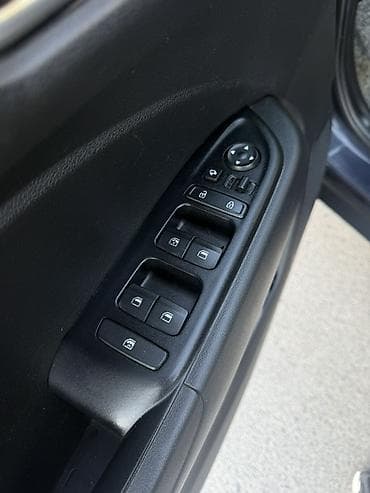 бамперы на 124: Hyundai Venue: 2020 г., 1.6 л, Автомат, Бензин, Кроссовер — 10