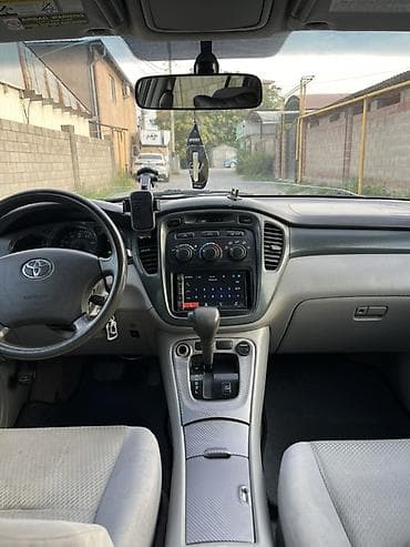 Toyota Highlander: 2004 г., 2.4 л, Автомат, Газ — 5