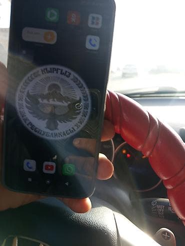 редми 12c: Xiaomi, 13, Б/у, 256 ГБ, цвет - Черный — 2