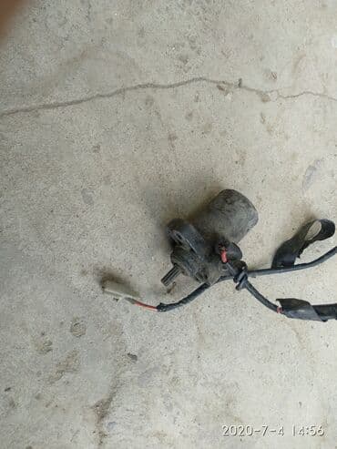 Пластик Suzuki, Б/у, Самовывоз