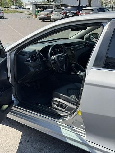 camry 2010: Toyota Camry: 2019 г., 2.5 л, Автомат, Бензин, Седан — 1