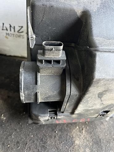 Датчик массового расхода воздуха HYUNDAI SONATA LF 2018 (б/у) at lalafo.kg Датчик массового расхода воздуха HYUNDAI SONATA LF 2018 (б/у)