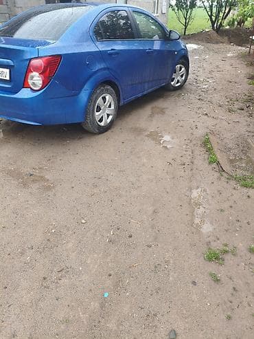Chevrolet Aveo: 2014 г., Бензин, Седан