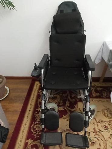 корейский одежда: Электроколяска с регулируемым сиденьем и подголовником Описание: - — 3