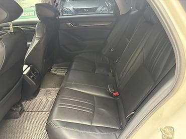 td 05: Honda Accord: 2019 г., 2 л, Вариатор, Гибрид, Седан — 7