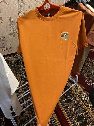 купить туфли замшевые мужские: Футболки унисекс с коротким рукавом и круглым вырезом - Базовый — 6