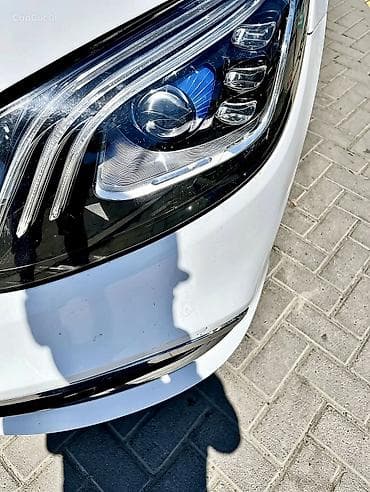 Транспорт: Mercedes-Benz S-Class: 2007 г., 5 л, Автомат, Бензин, Седан — 5