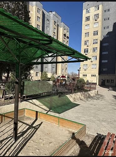 Кыймылсыз мүлк: 2 бөлмө, Менчик ээси, Чогуу жашоосу жок, Толугу менен эмереги бар — 8