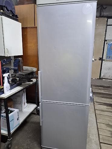 медная трасса для кондиционера: Холодильник LG, Двухкамерный — 1