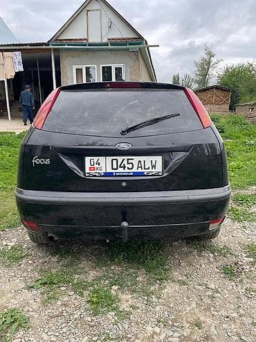 Транспорт: Ford Focus: 2001 г., 1.6 л, Механика, Бензин, Хэтчбэк — 2