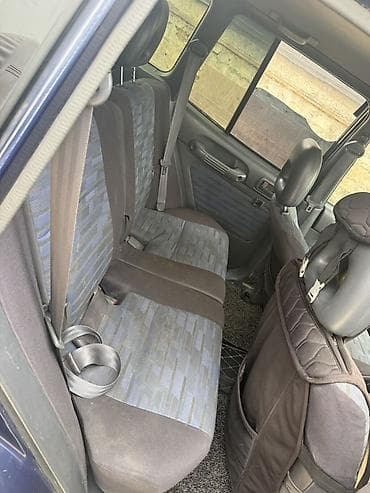 мини электро мабиль: Toyota RAV4: 1995 г., 2 л, Автомат, Бензин, Кроссовер — 8