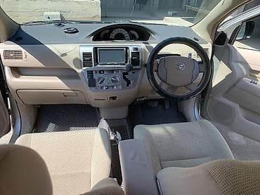 1: Toyota Raum: 2003 г., 1.5 л, Автомат, Бензин, Минивэн — 10