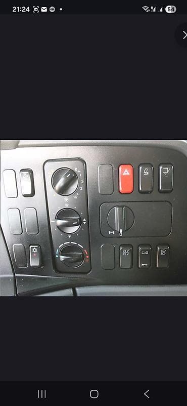 Унаа: Жүк ташуучу унаа, Mercedes-Benz, Стандарт, 7 т, Колдонулган — 8