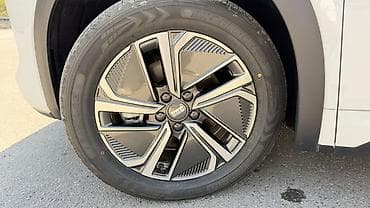 спайс стар: Geely Galaxy Starship 7: 2025 г., 1.5 л, Автомат, Гибрид, Кроссовер — 6