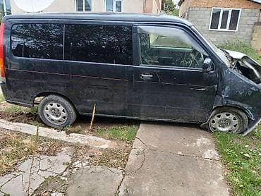 Продаю хонда степ аварийном состояние,мотор рабочий