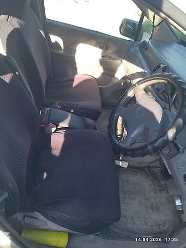 lexus rx400h: Nissan Liberty: 2000 г., Минивэн — 5